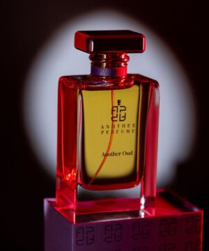 another oud with black ground